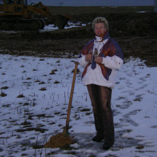 Erster Spatenstich0007